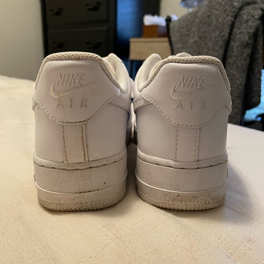 Nike Air Force 1 - Picture 4 of 6